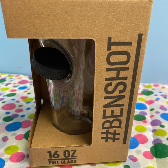 New! Benshot Slapshot Ice Hockey Beer Pint Glass NIB! 🏒 - Picture 9 of 12
